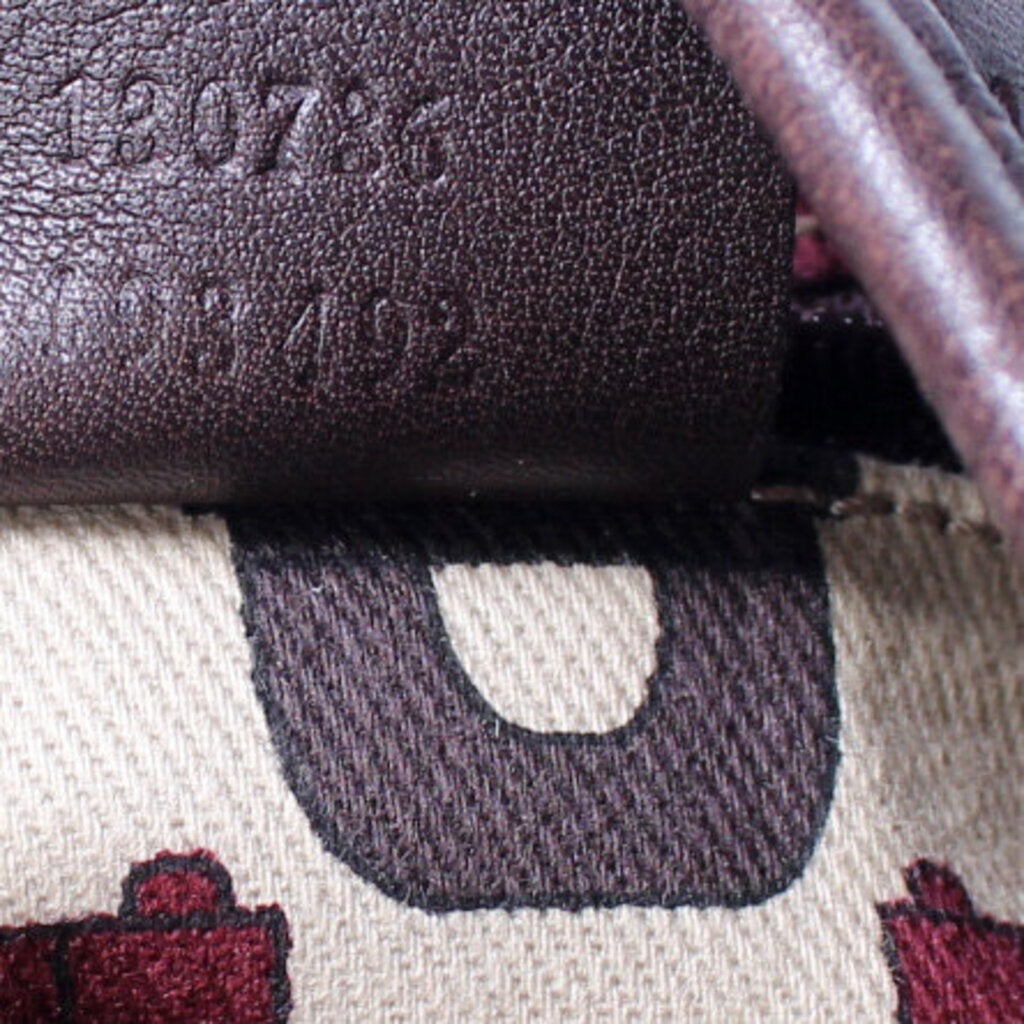 130736 Abbey Leather Tote Medium