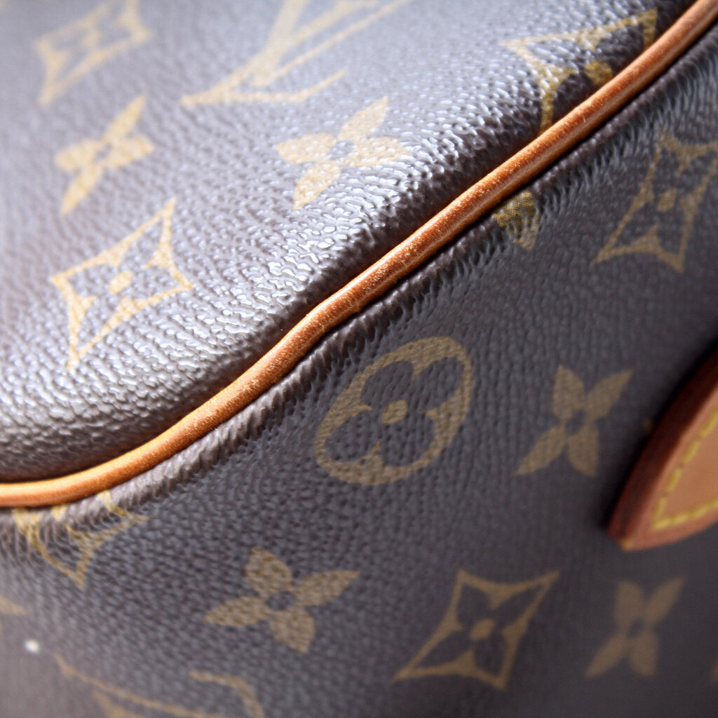 Blois Crossbody Monogram
