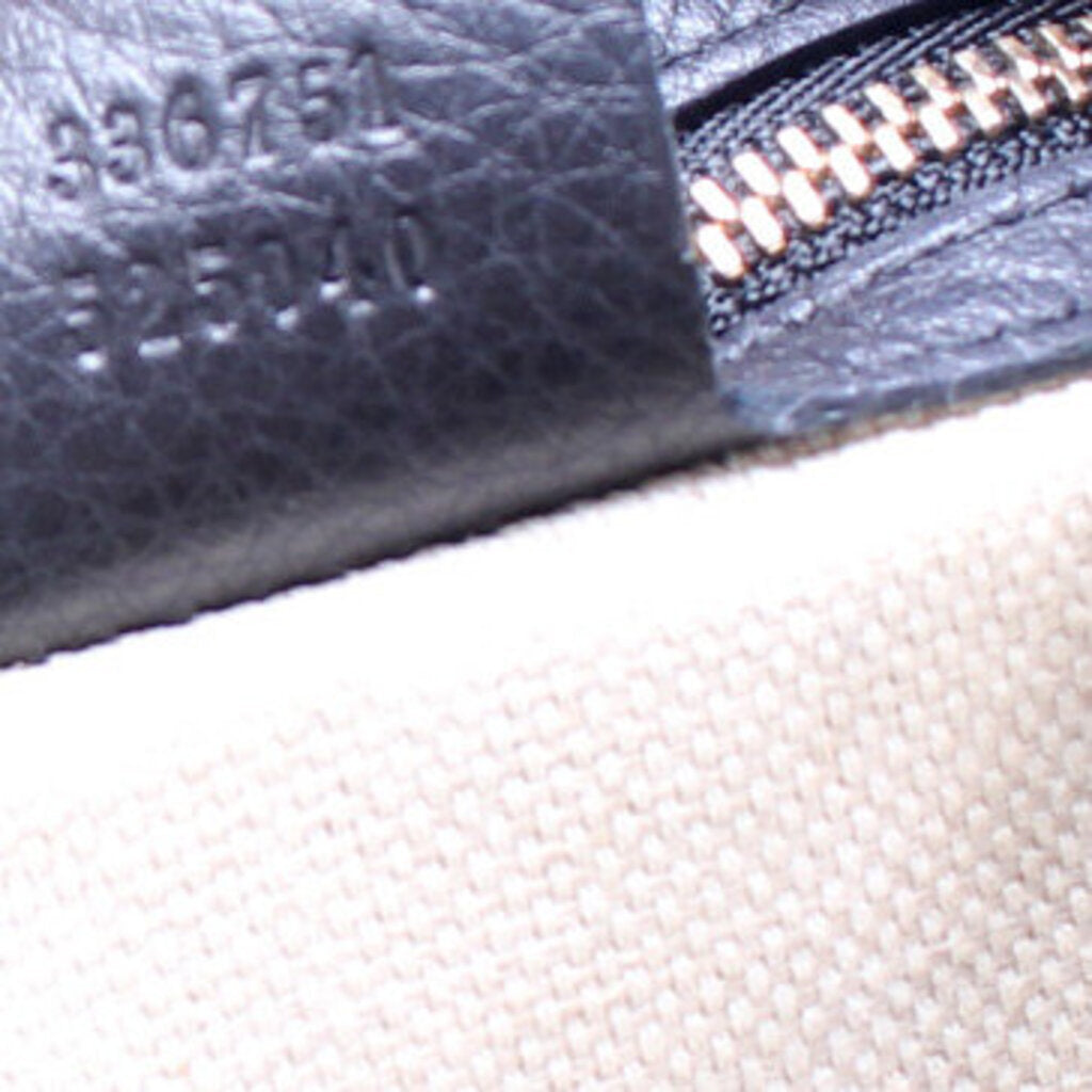 336751 Soho Leather Shoulder