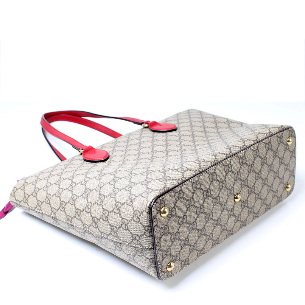 415721 GG Supreme Tote