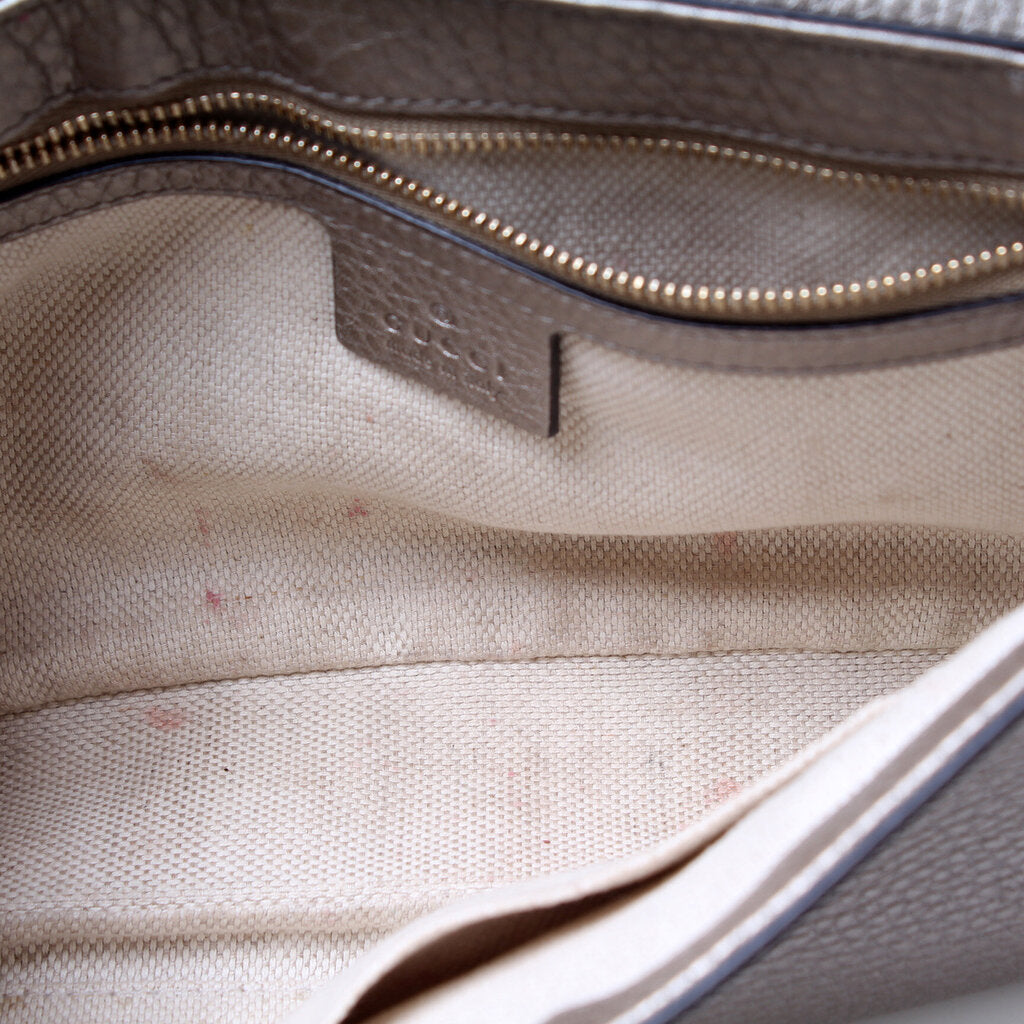 336752 Soho Chain Crossbody Medium