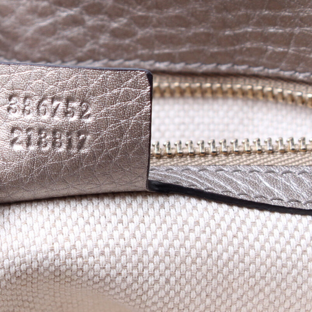336752 Soho Chain Crossbody Medium