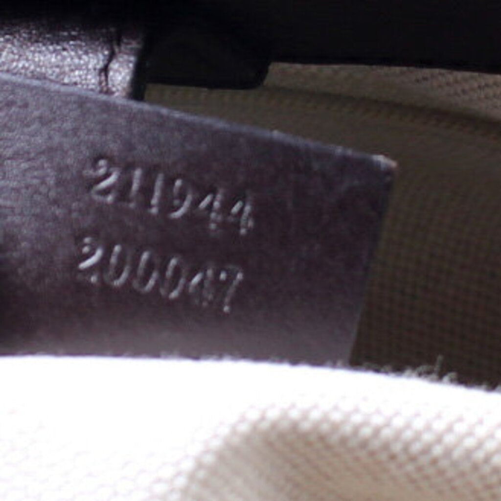 211944 Sukey GG Canvas Medium