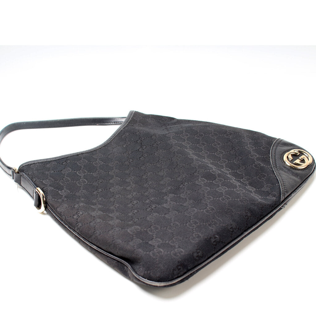 169947 Britt Shoulder Bag