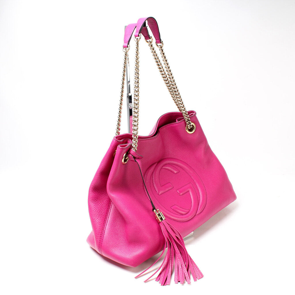 308982 Soho Leather Shoulder Medium