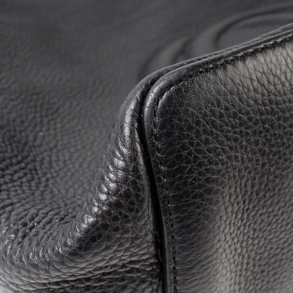 408825 Soho Shoulder Bag
