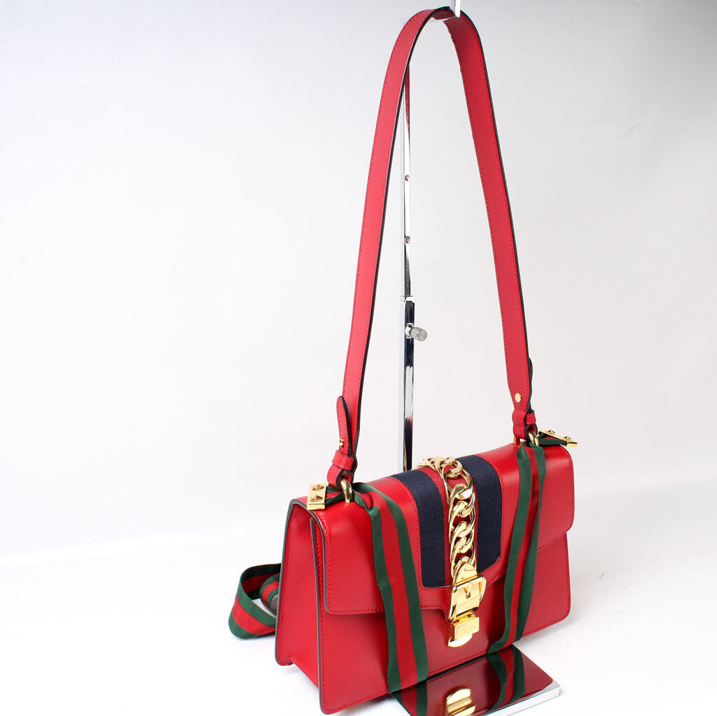 421882 Sylvie Shoulder Small