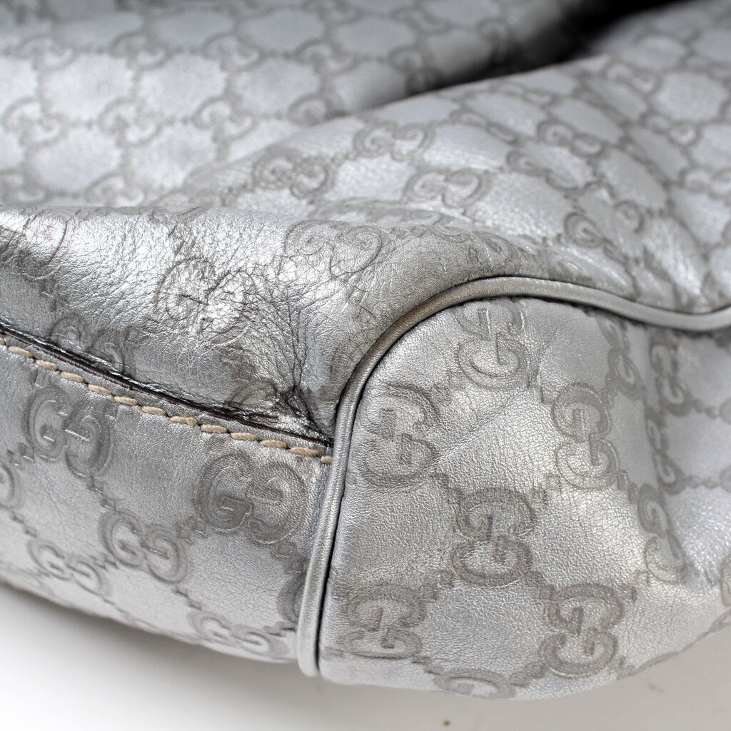 211943 Sukey GG Large Guccisima