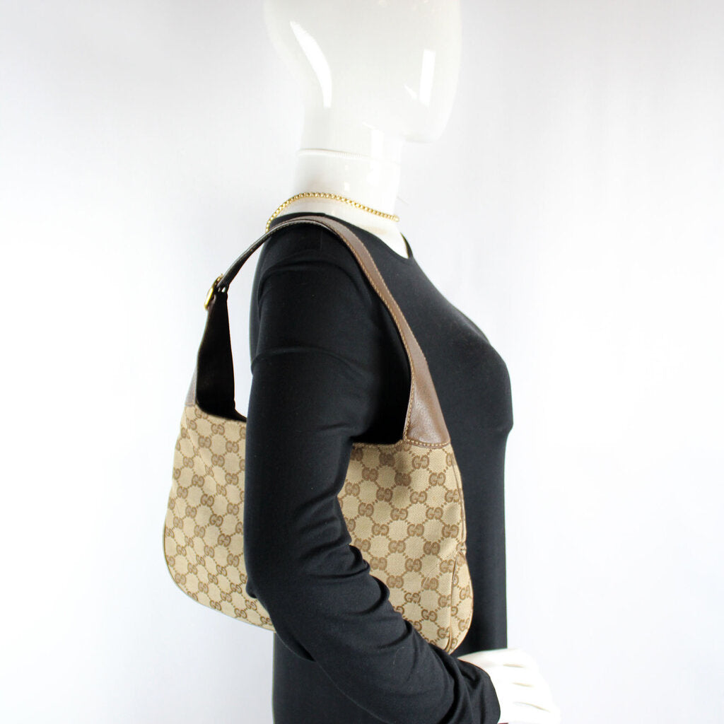 137335 Jackie O Bouvier