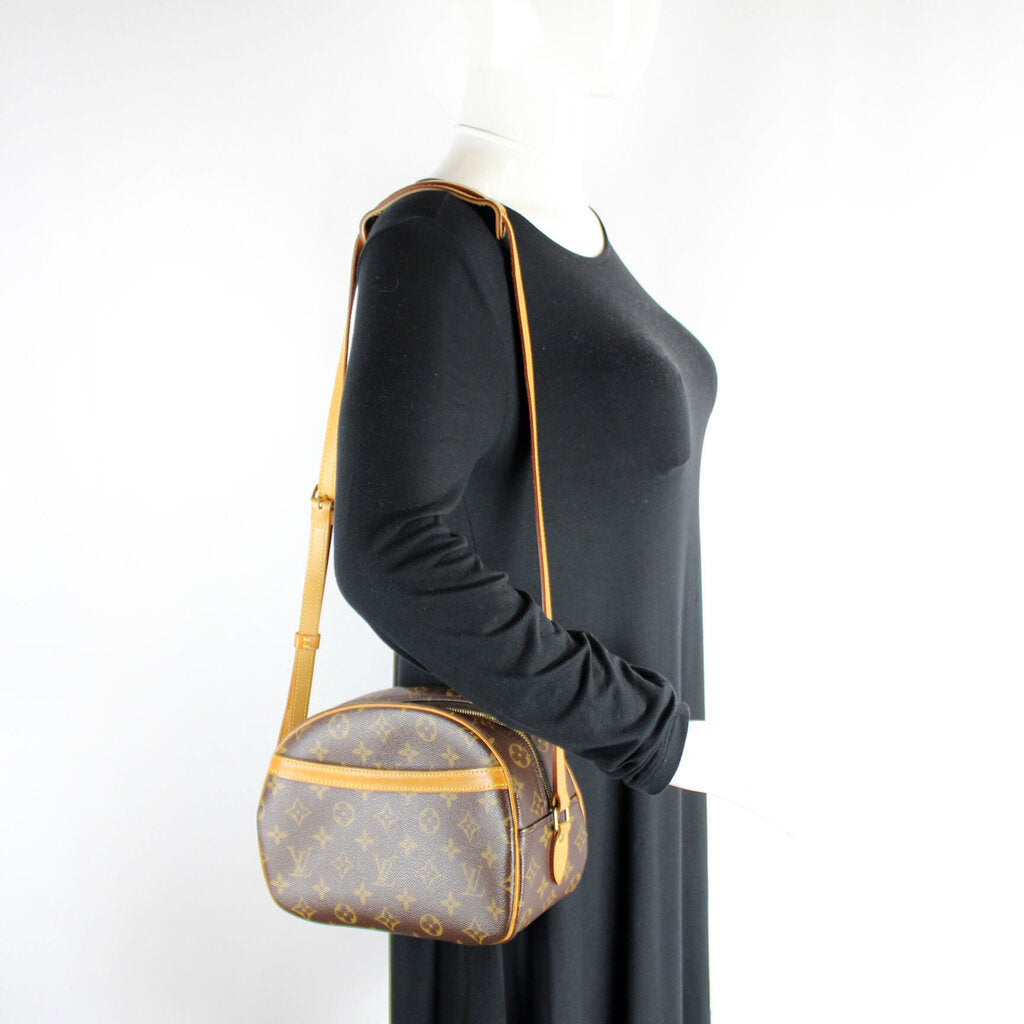Blois Crossbody Monogram