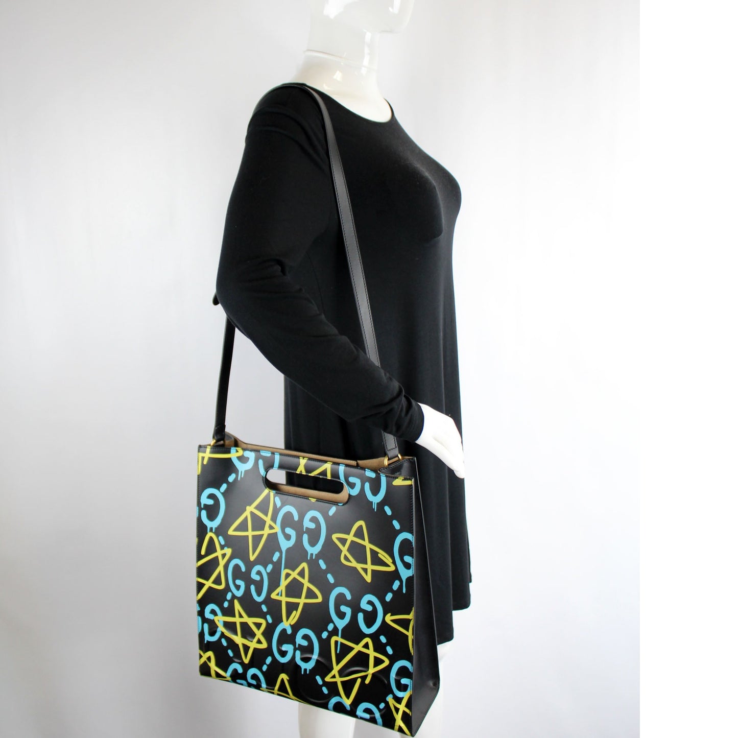 414476 Ghost Medium XL Tote