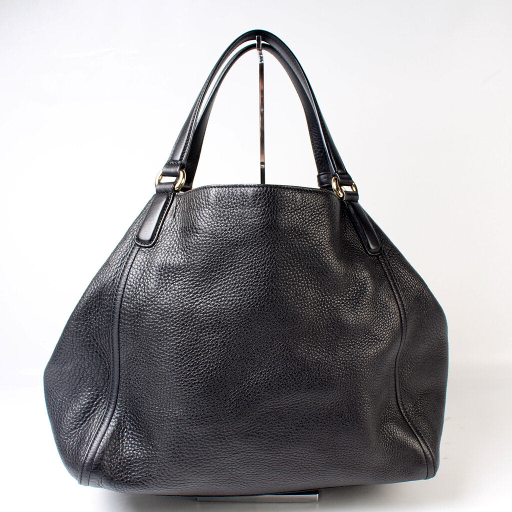 282309 Soho Leather Hobo Medium