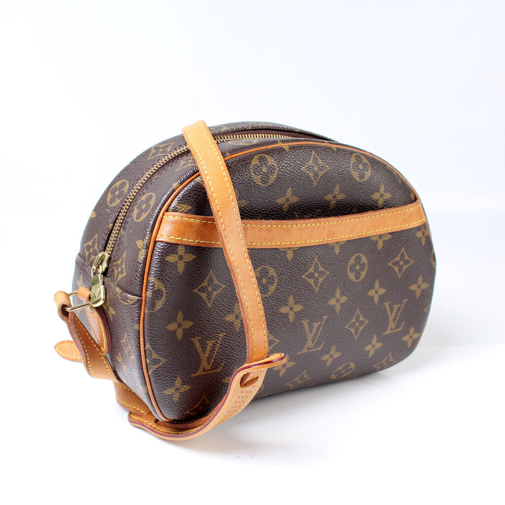 Blois Crossbody Monogram