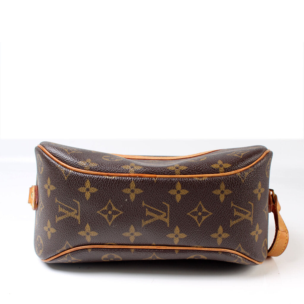 Blois Crossbody Monogram