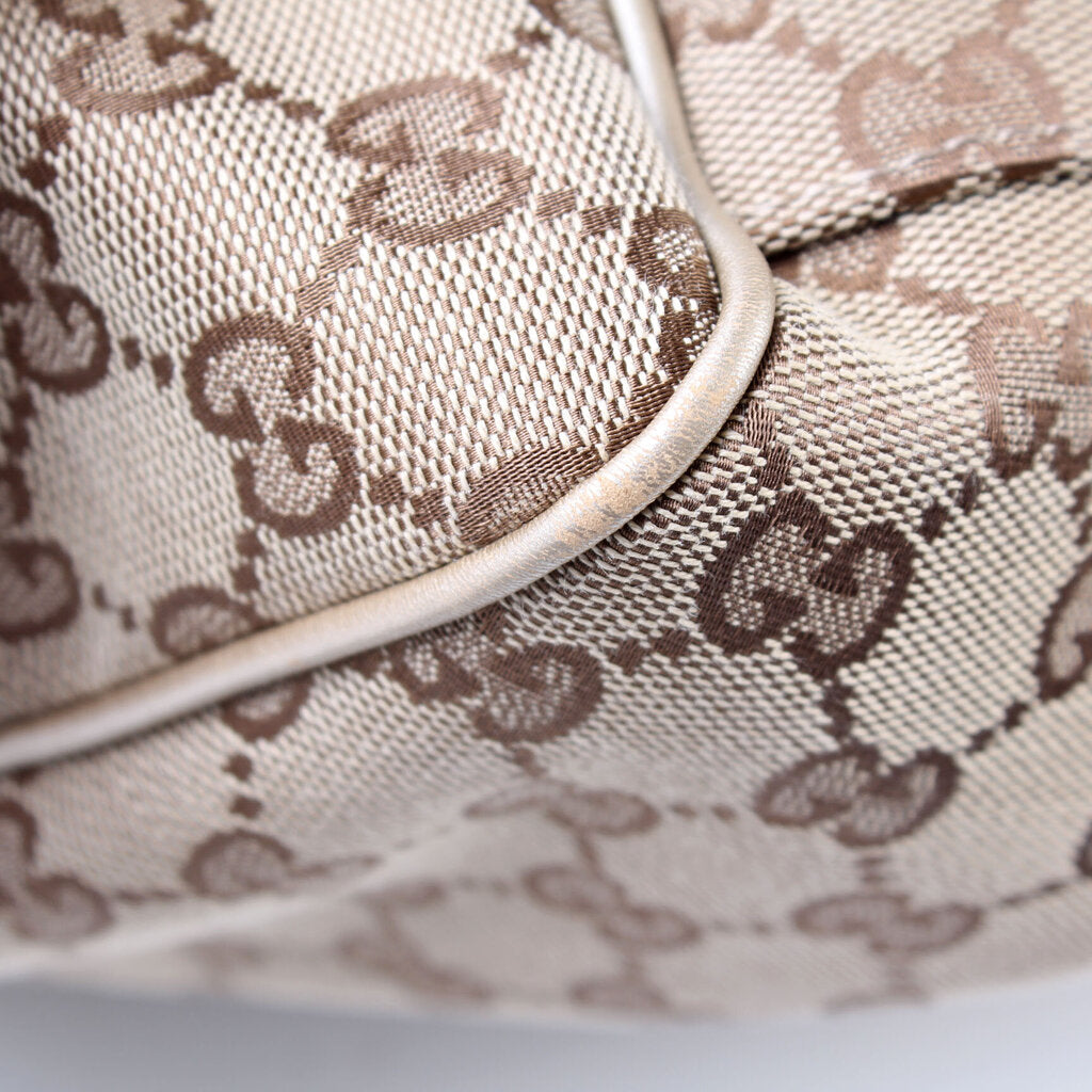 211944 Sukey GG Canvas Medium