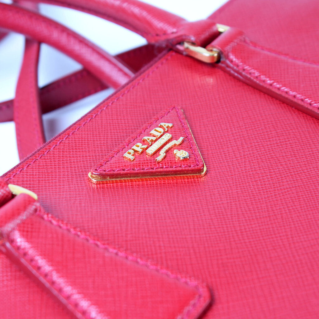 Saffiano Lux Mini Crossbody BN2316