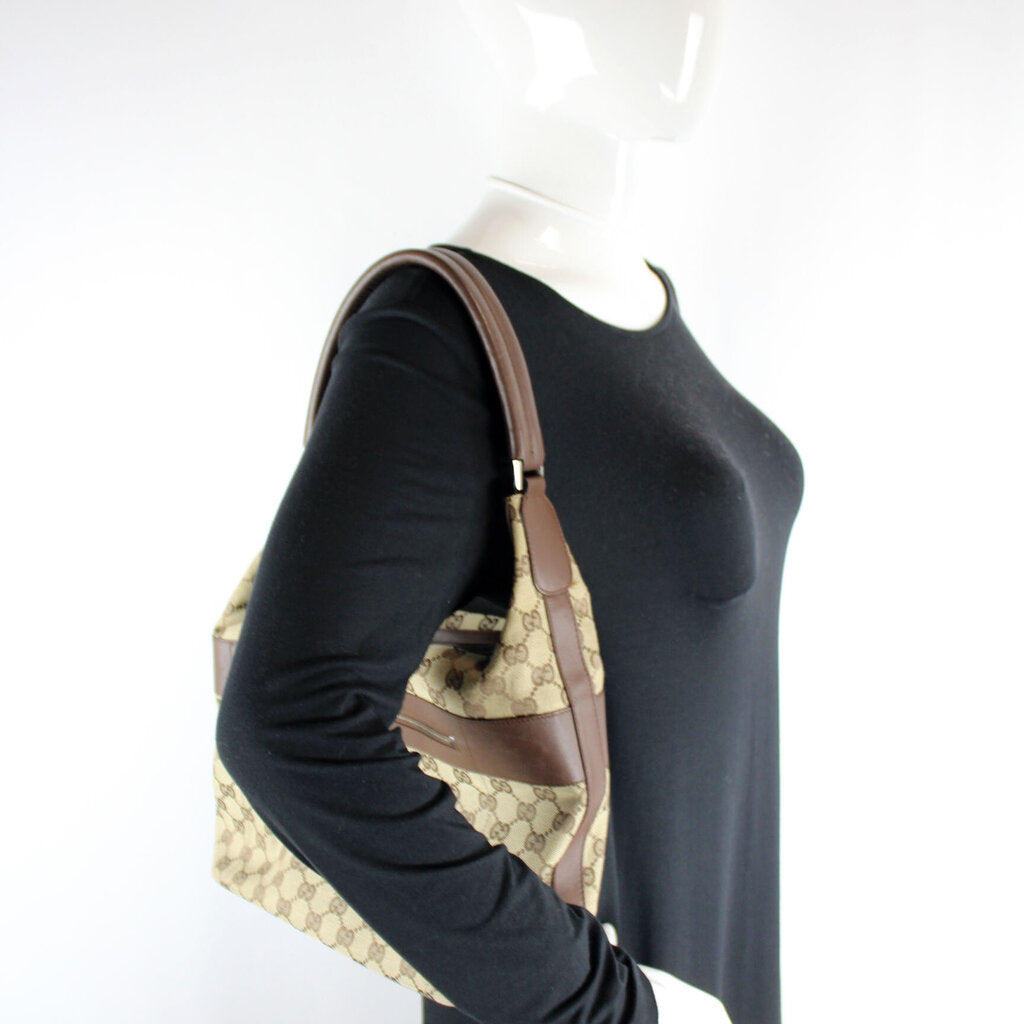 001-4298 GG Shoulder Bag