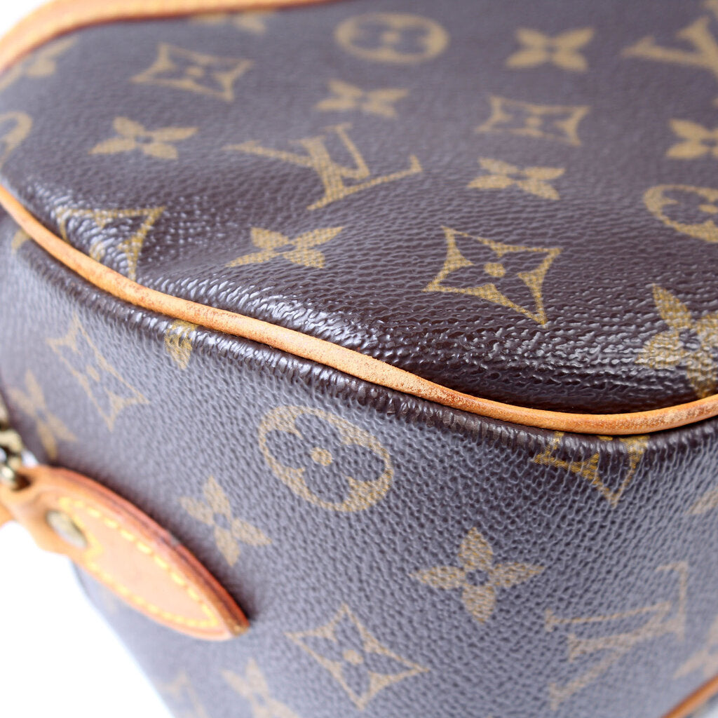 Blois Crossbody Monogram