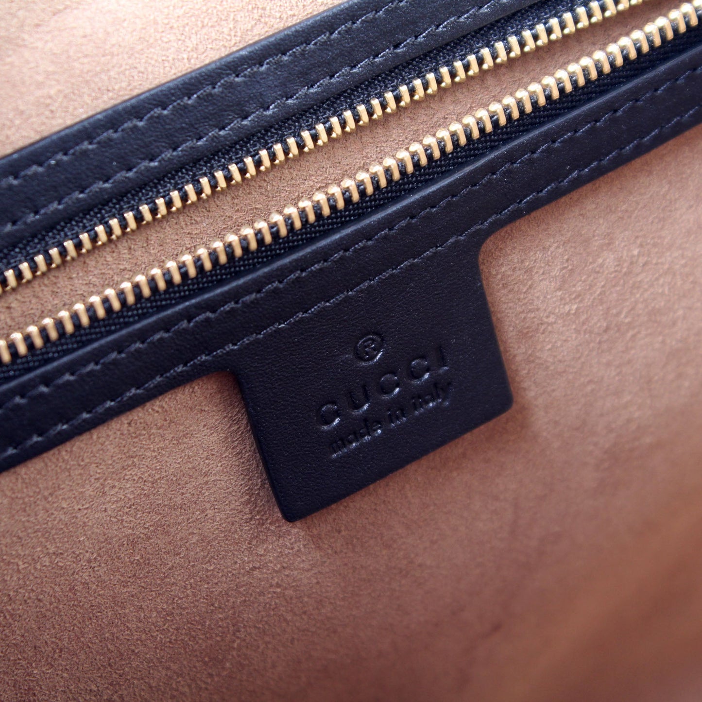 479197 Padlock GG Shoulder Medium