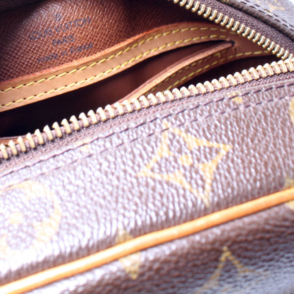 Blois Crossbody Monogram