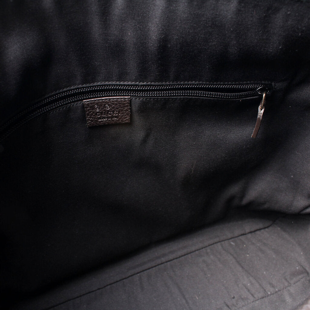 282527 GG Canvas Messenger