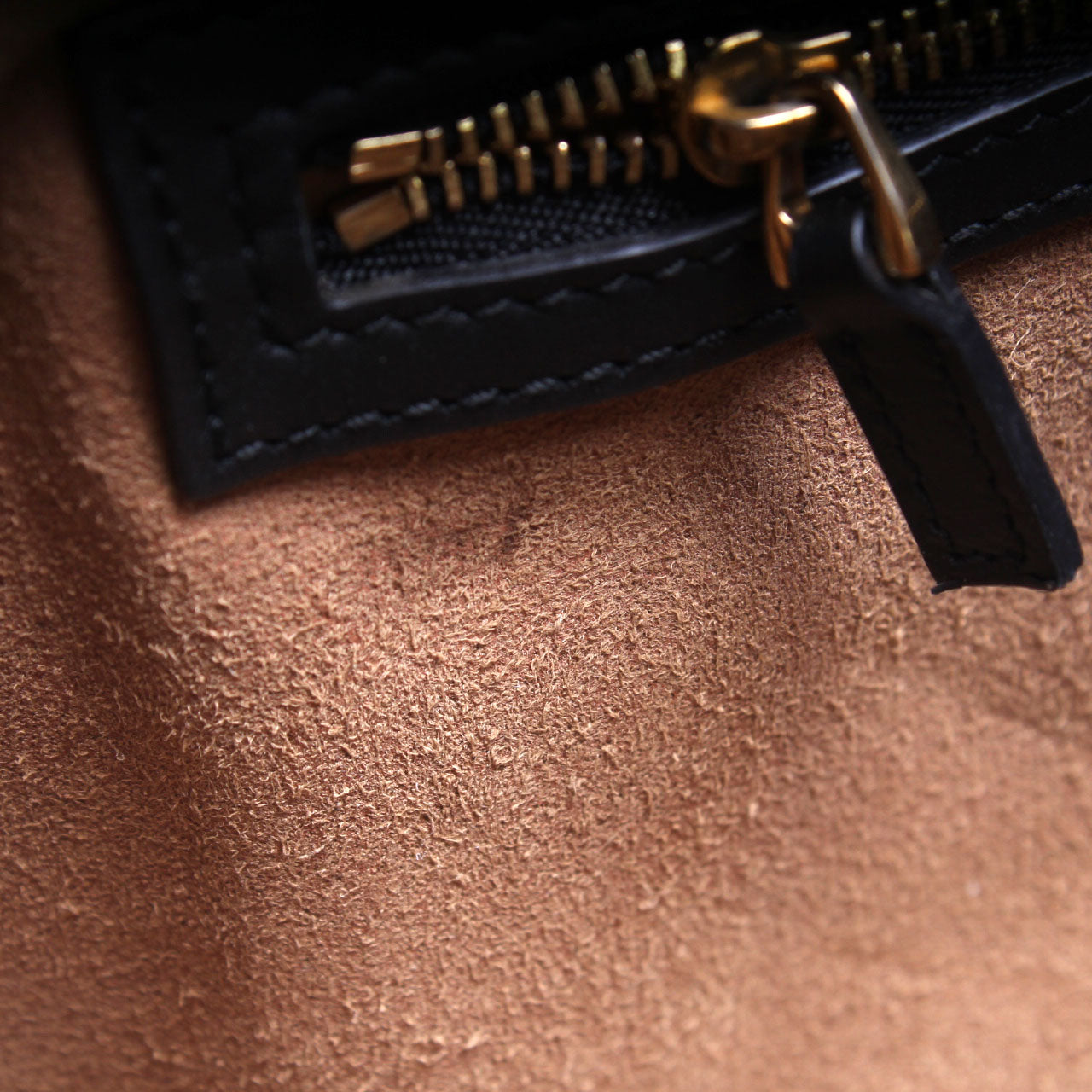 479197 Padlock GG Shoulder Medium