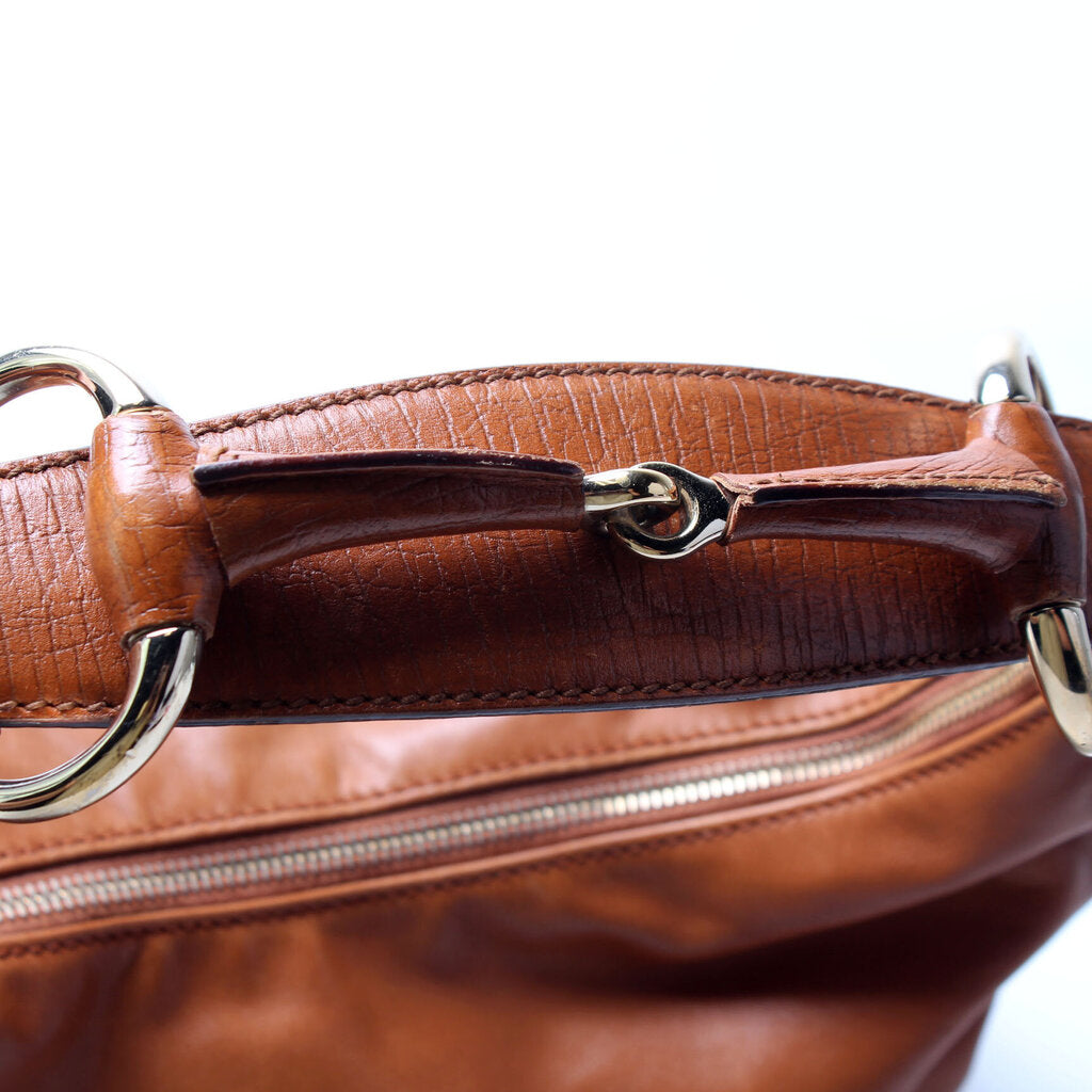 115867 Horsebit Leather Hobo