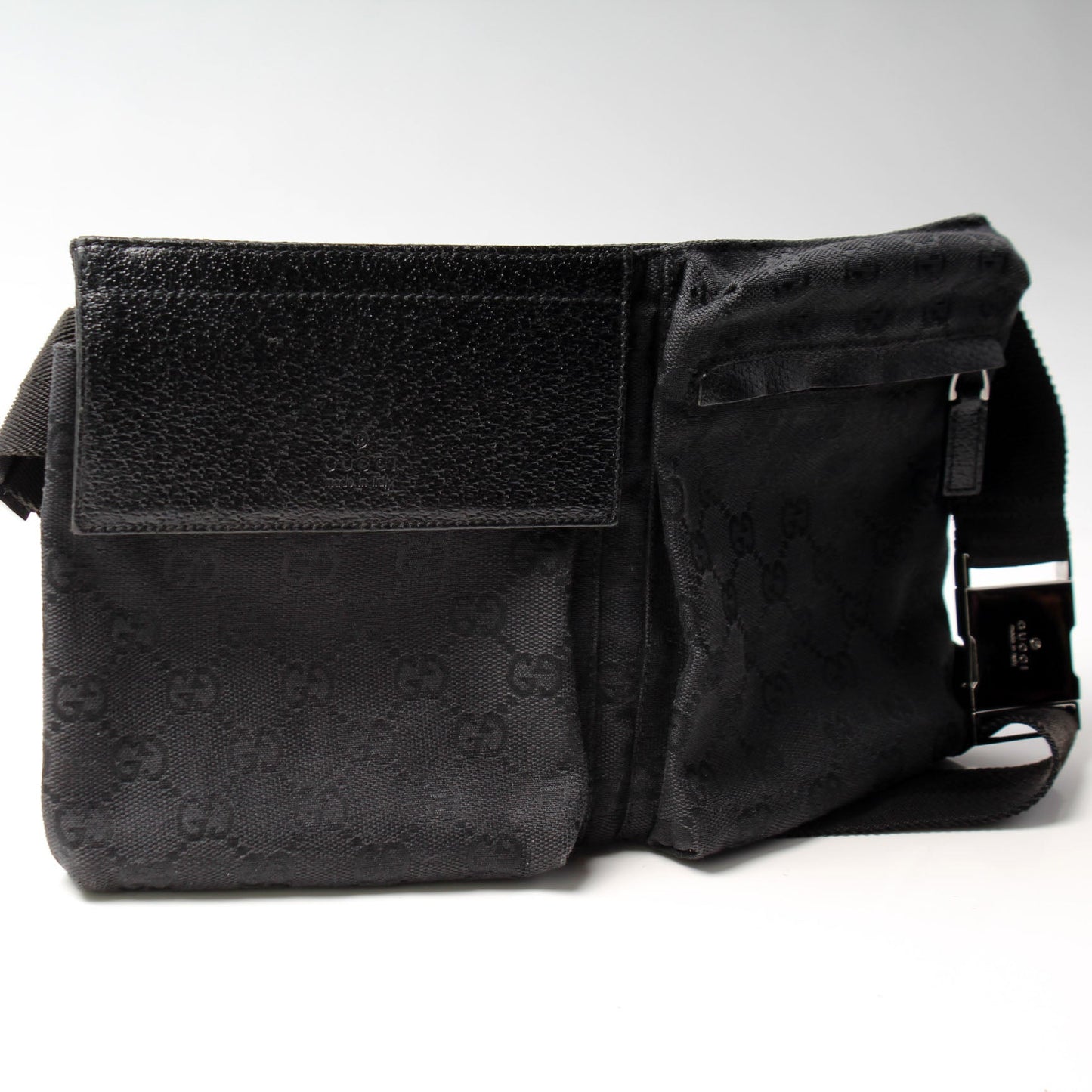 28566 GG Canvas Waist Bag