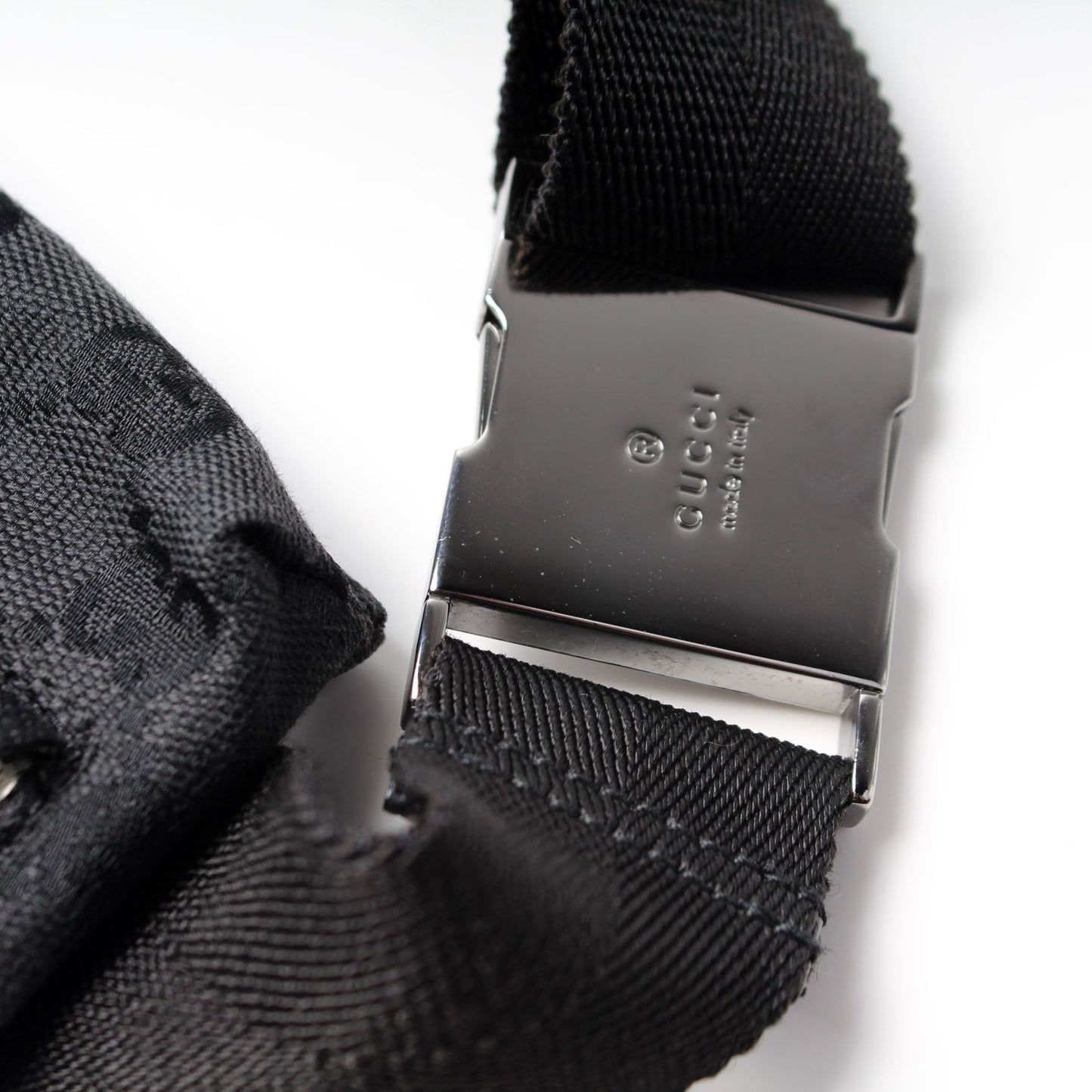 28566 GG Canvas Waist Bag