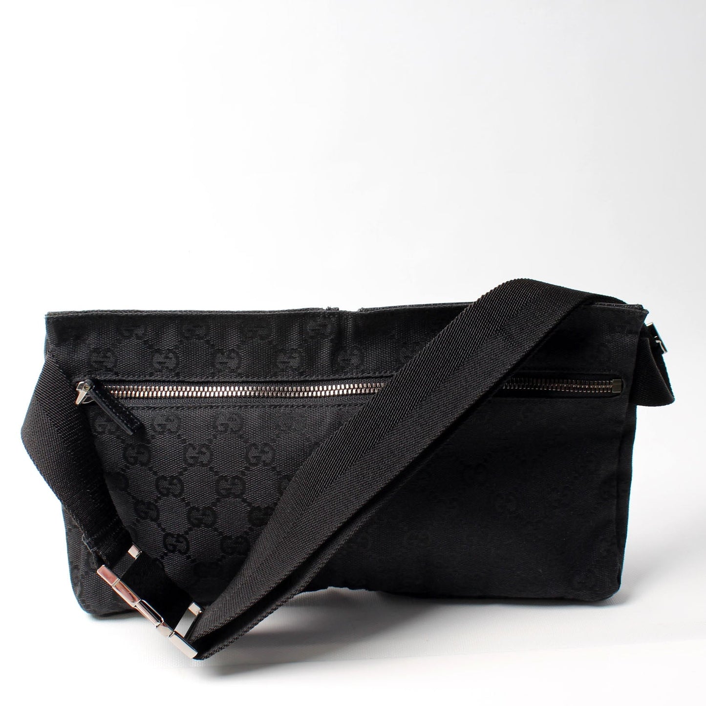 28566 GG Canvas Waist Bag