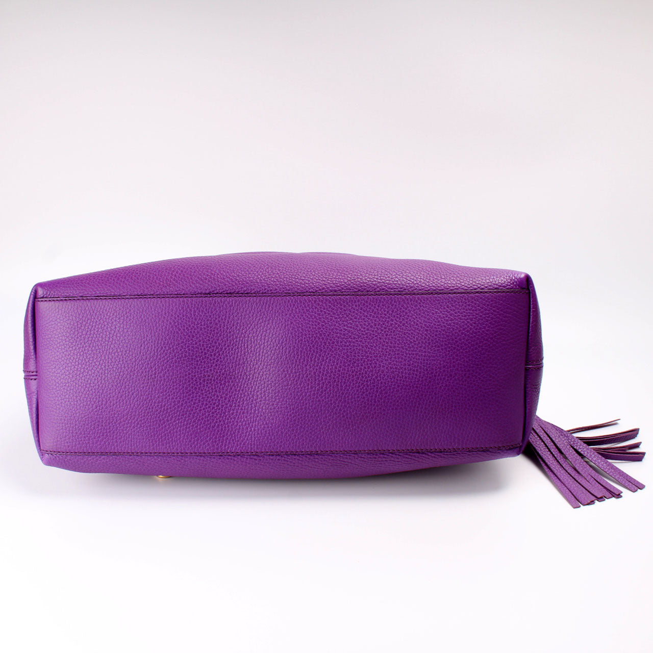 308982 Soho Leather Shoulder Medium