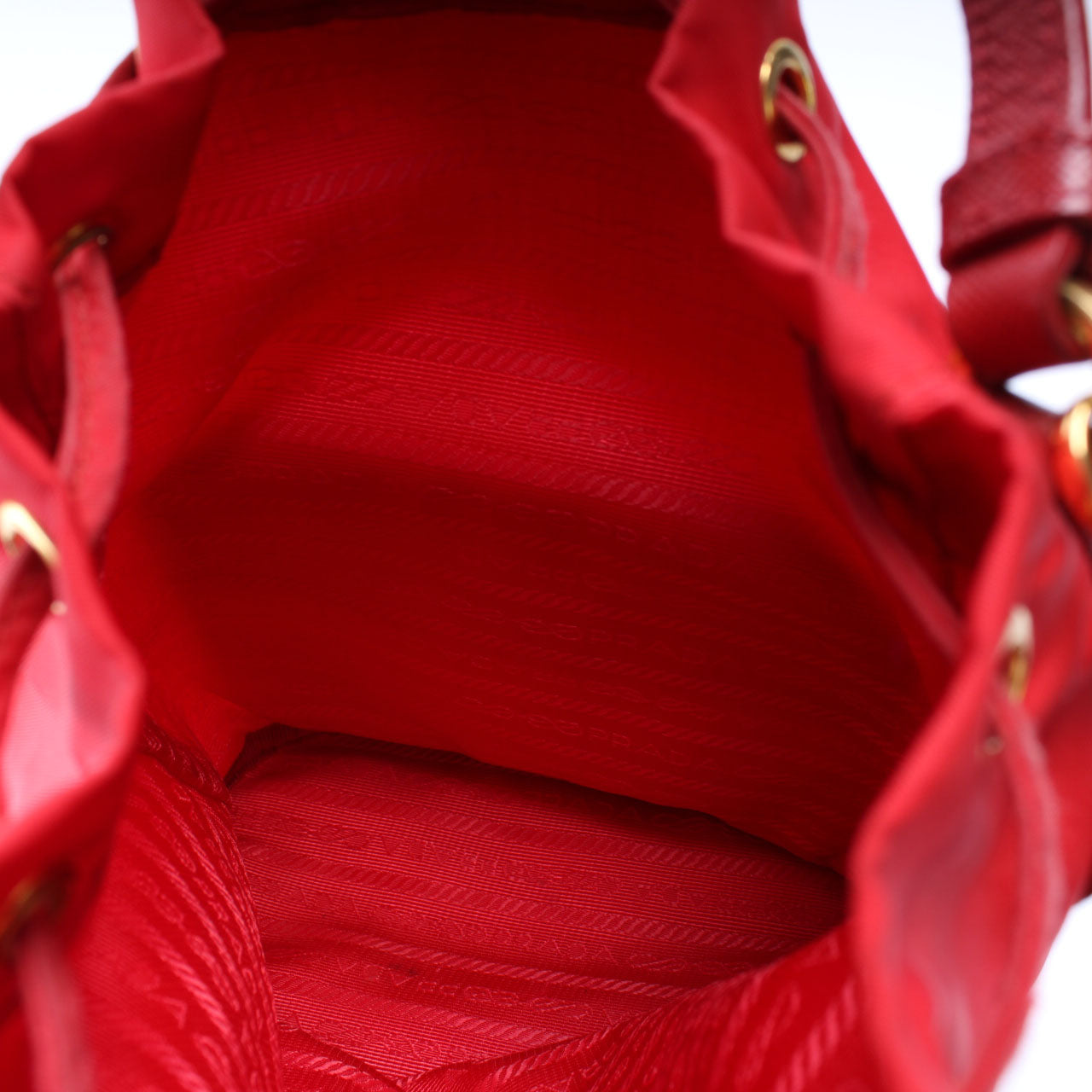 1BH038 Vela Nylon Bucket Bag