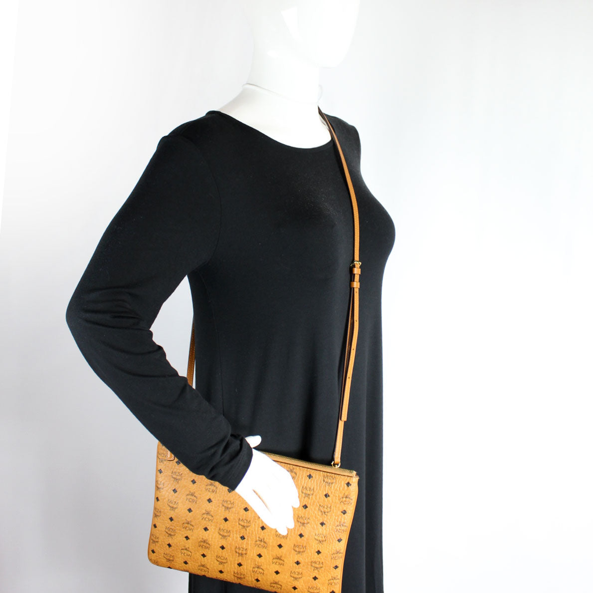 Visetos Crossbody
