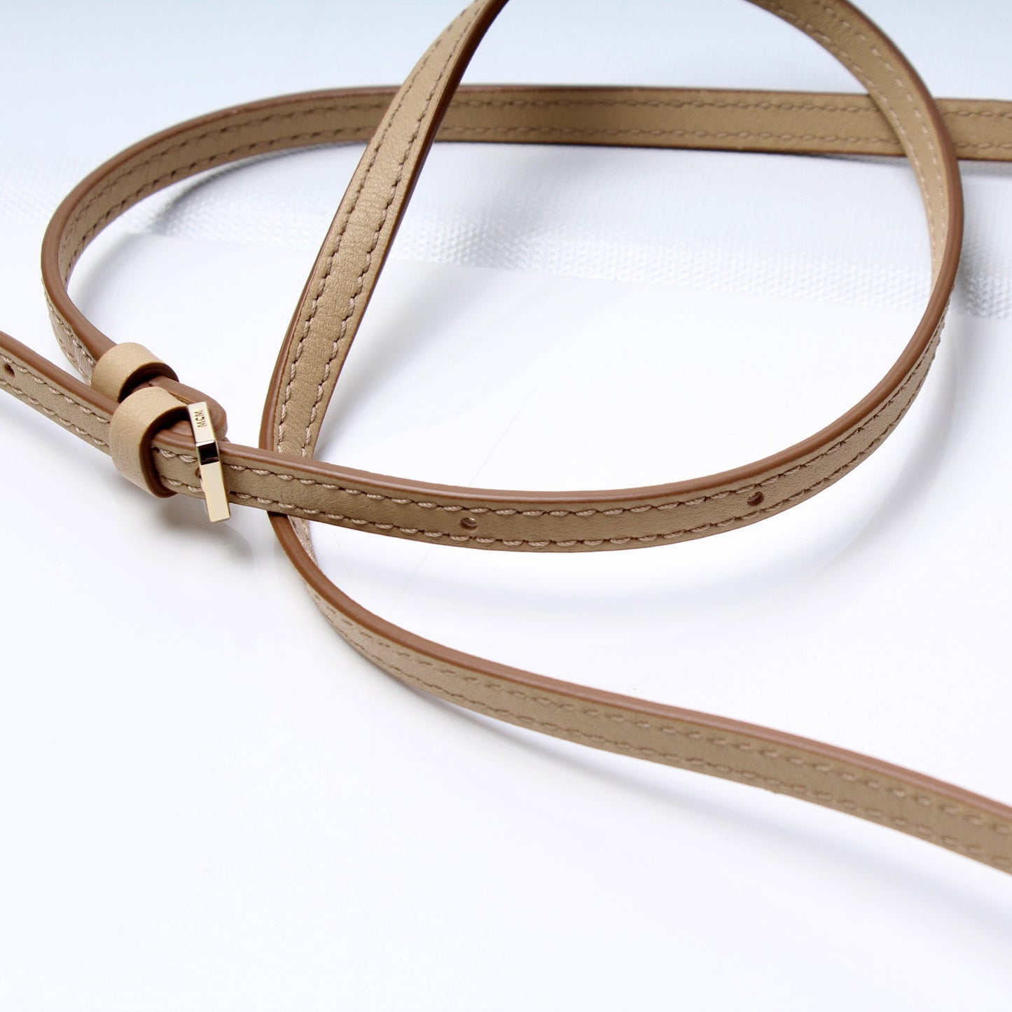 Visetos Crossbody