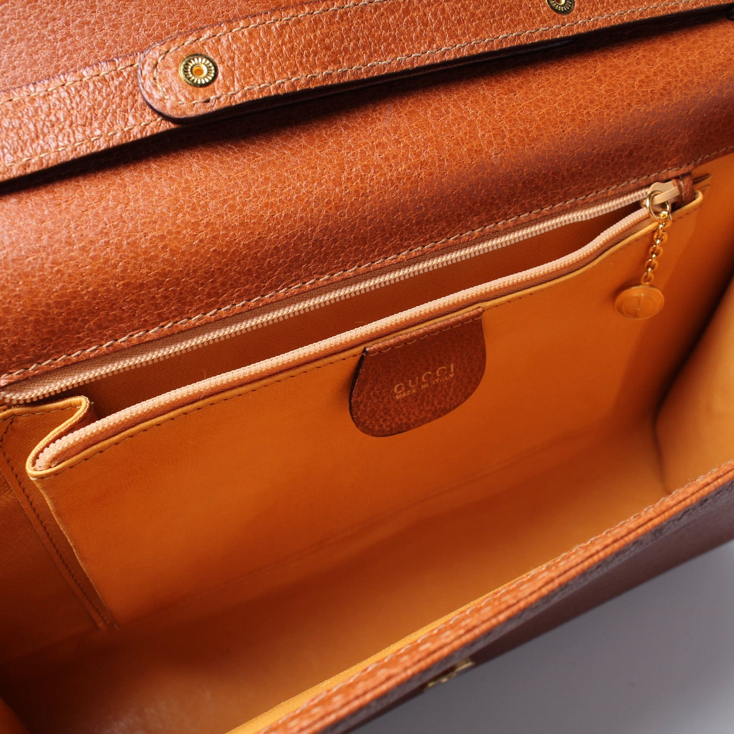 004.90.0459 Vintage Sherry Clutch