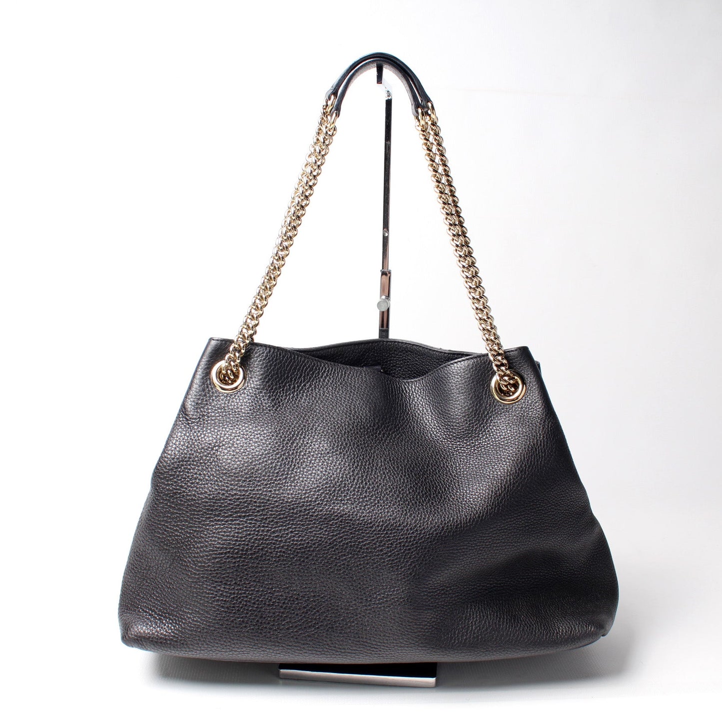308982 Soho Leather Shoulder Medium
