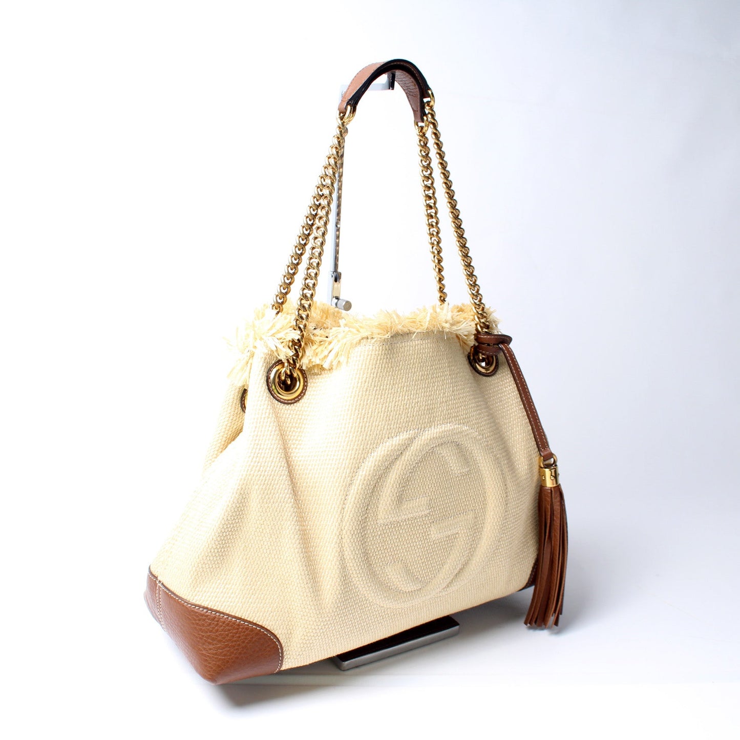 308982 Soho Raffia Shoulder Medium