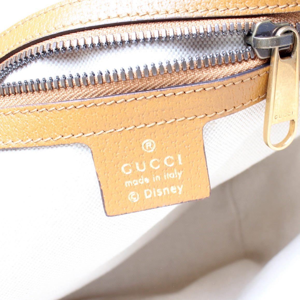 552884 Disney X Gucci Mickey GG Supreme Backpack Small