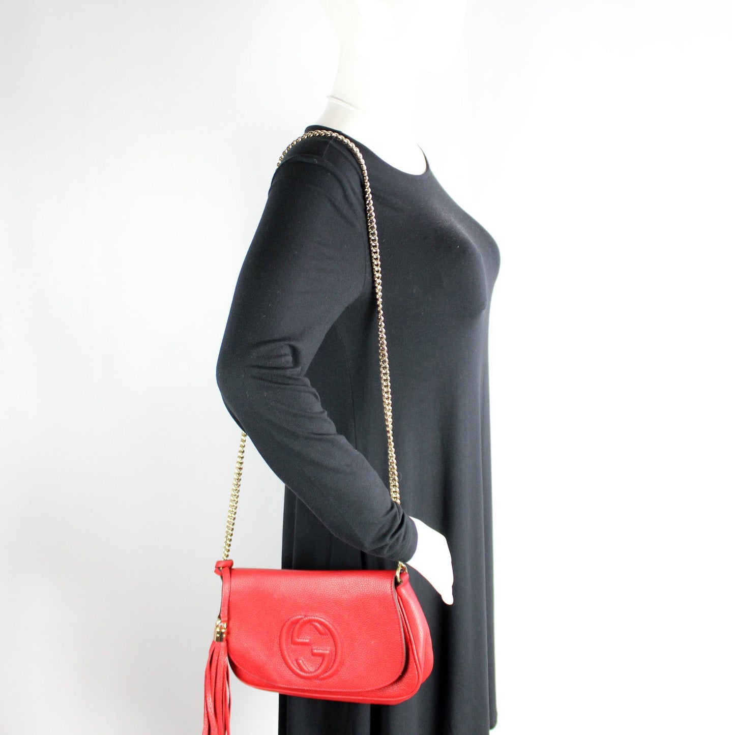 536224 Soho Chain Crossbody Medium