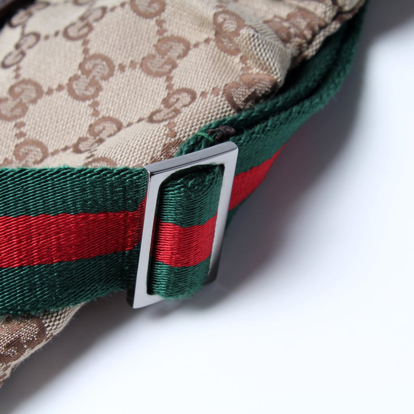 28566 GG Canvas Waist Bag
