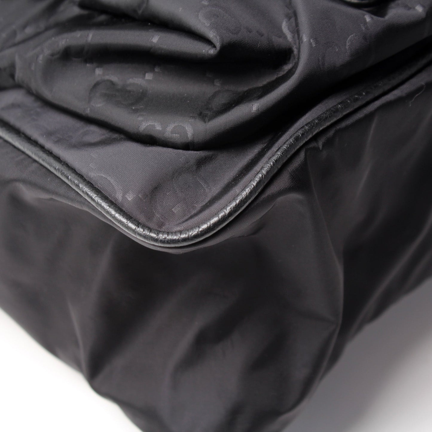510334 GG Nylon Messenger
