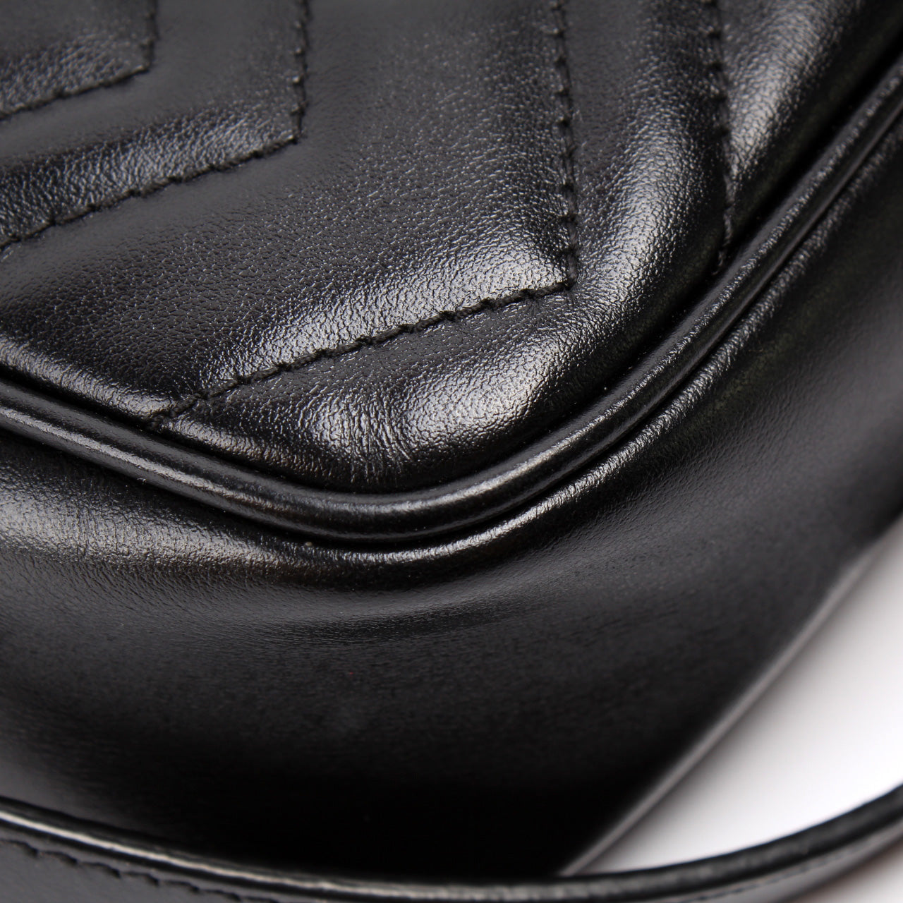 449065 Marmont Mini Camera Bag