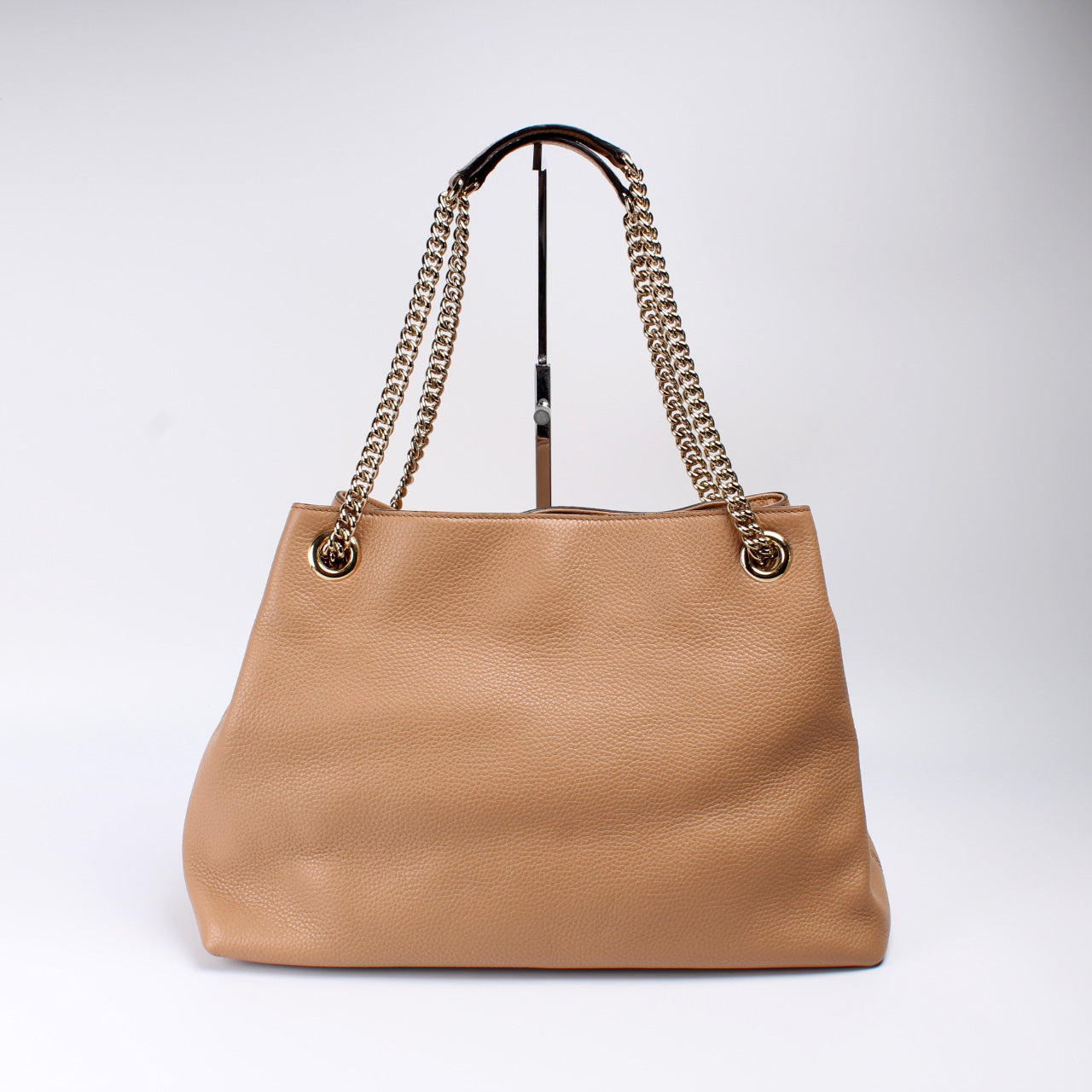 308982 Soho Leather Shoulder Medium