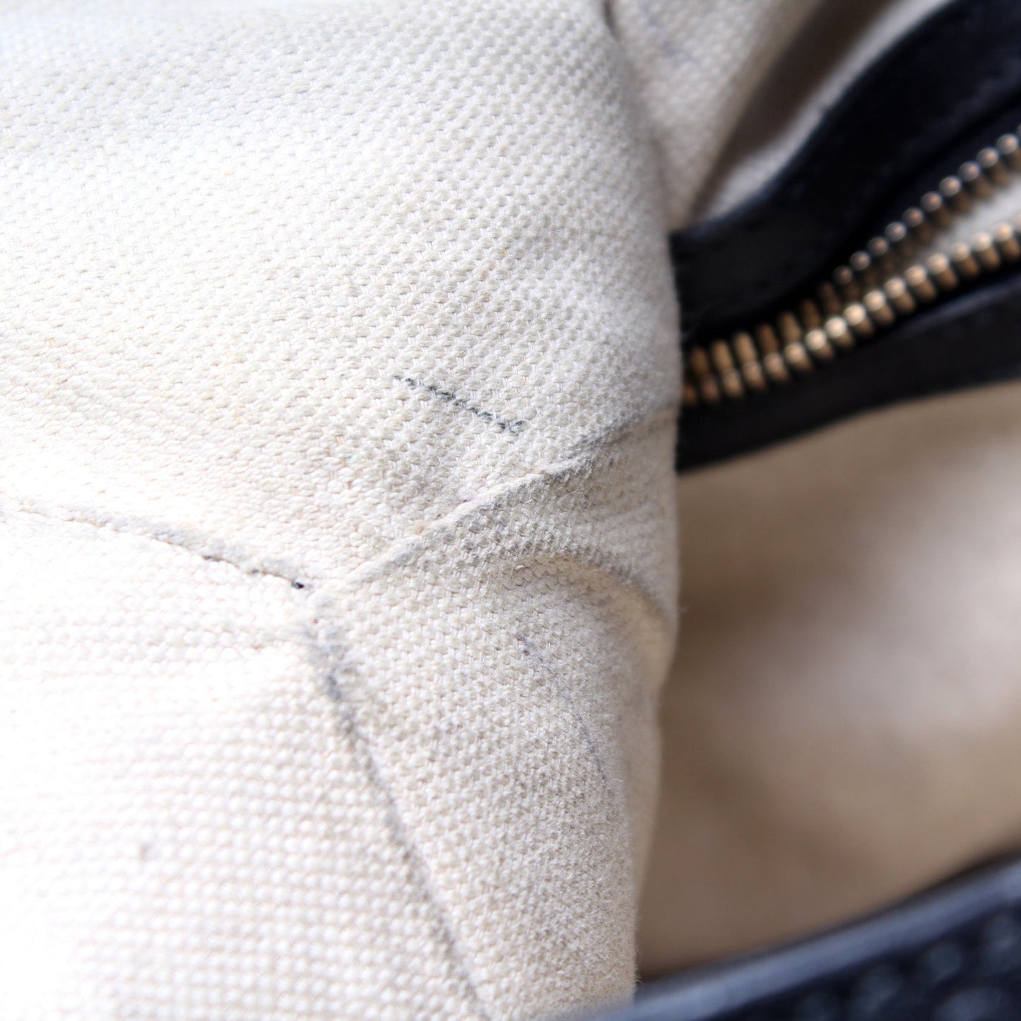 322226 Emily Guccissima Hobo