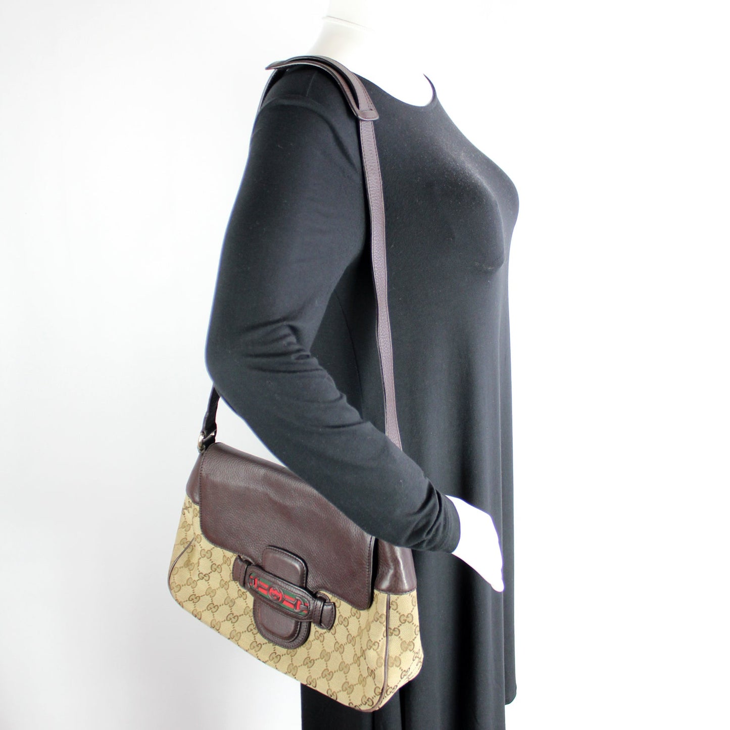 296853 GG Canvas Shelly Bag