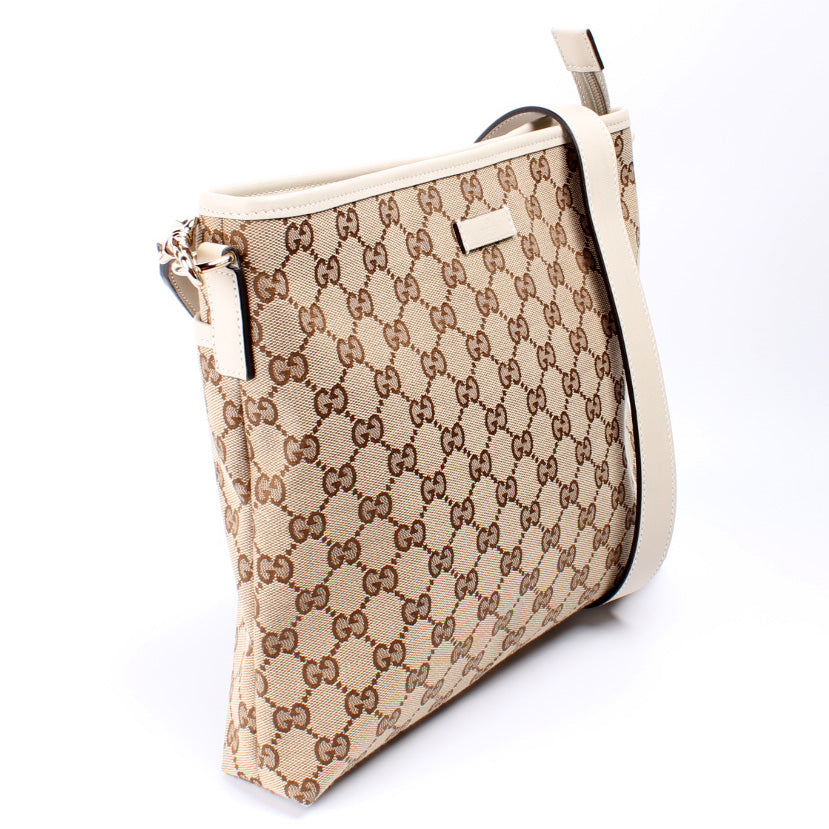 388924 GG Canvas Crossbody