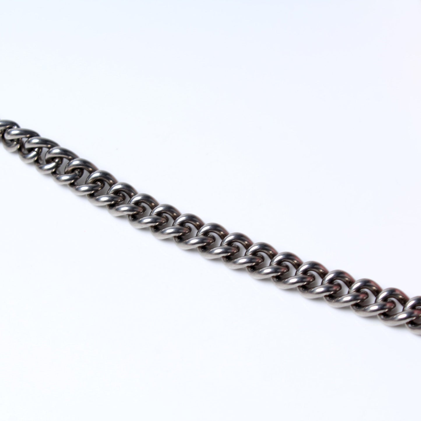 402724 Blooms Chain Wallet