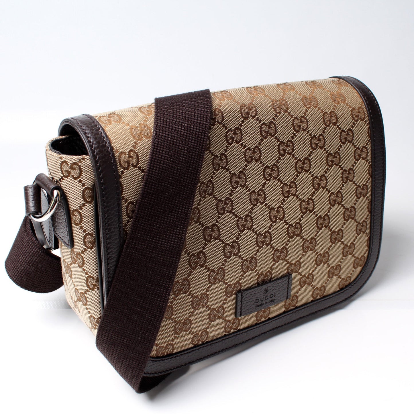 449172 GG Canvas Messenger