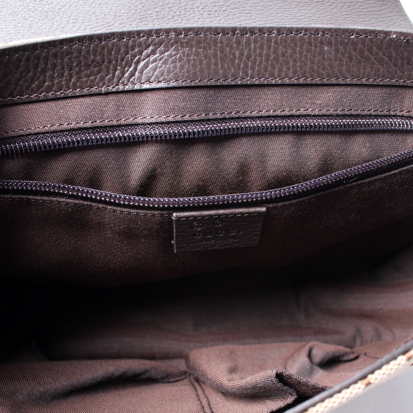 449172 GG Canvas Messenger