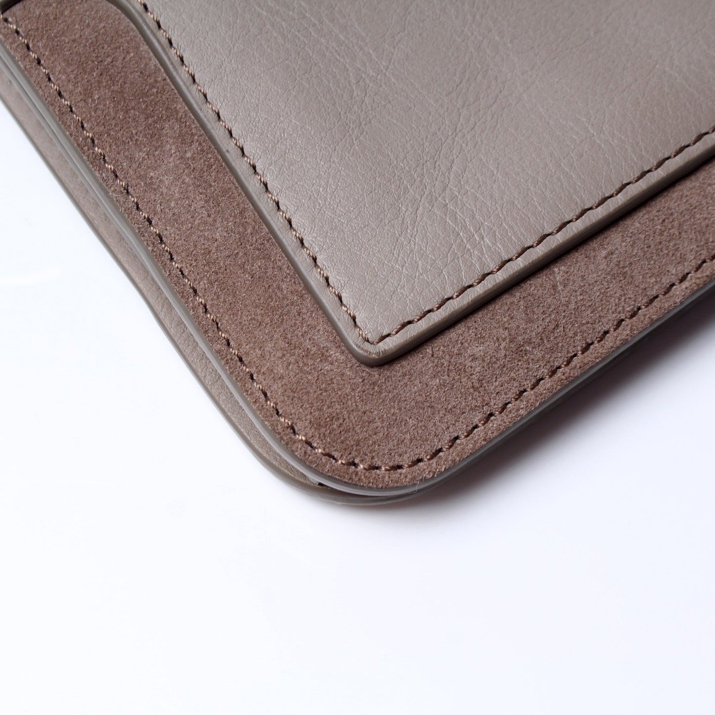 Roy Mini Crossbody